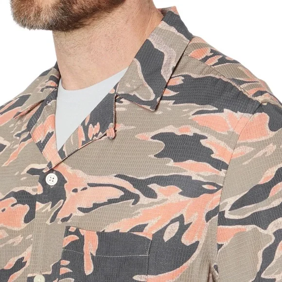 NWT All Saints Solar Camo Short Sleeve Shirt - Picture 4 of 5